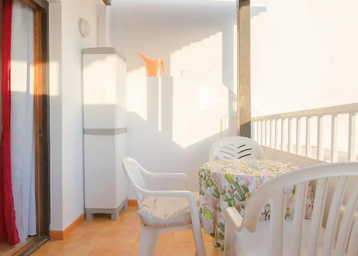 Daruma 2-bedroom Duplex With Sea Views