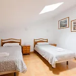 Daruma 2-bedroom Duplex With Sea Views *