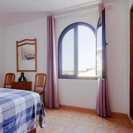 Daruma 2-bedroom Duplex With Sea Views * 科斯塔特吉塞