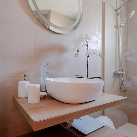 公寓 Daruma 2-bedroom Duplex With Sea Views 科斯塔特吉塞