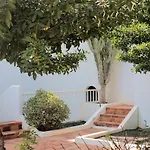 Daruma 2-bedroom Duplex With Sea Views